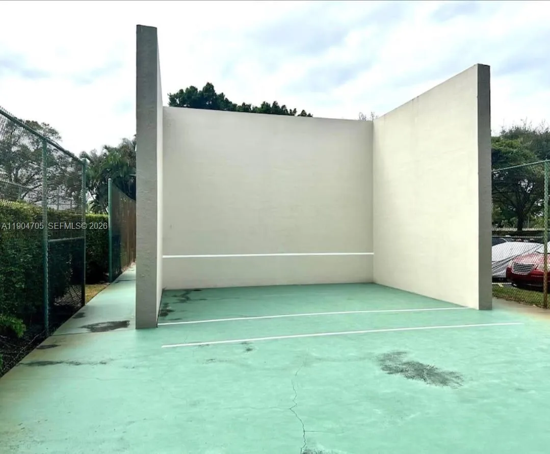 3910 Inverrary Blvd # 703-B, Lauderhill, FL 33319 photo 10