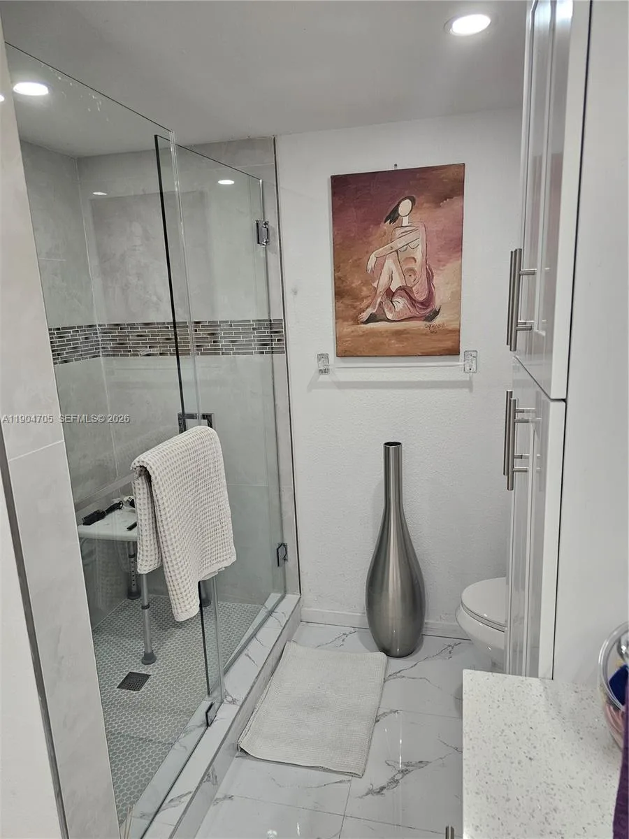 3910 Inverrary Blvd # 703-B, Lauderhill, FL 33319 photo 12