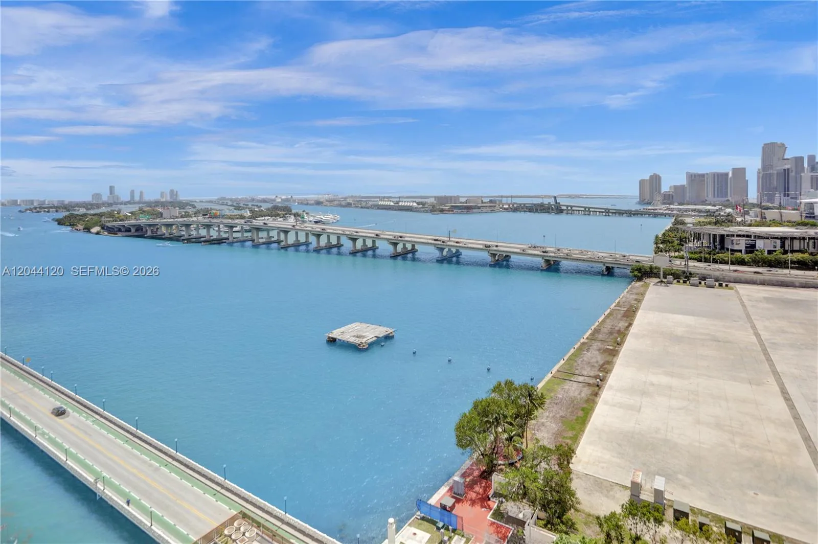 555 NE 15th St # 20I, Miami, FL 33132 photo 6