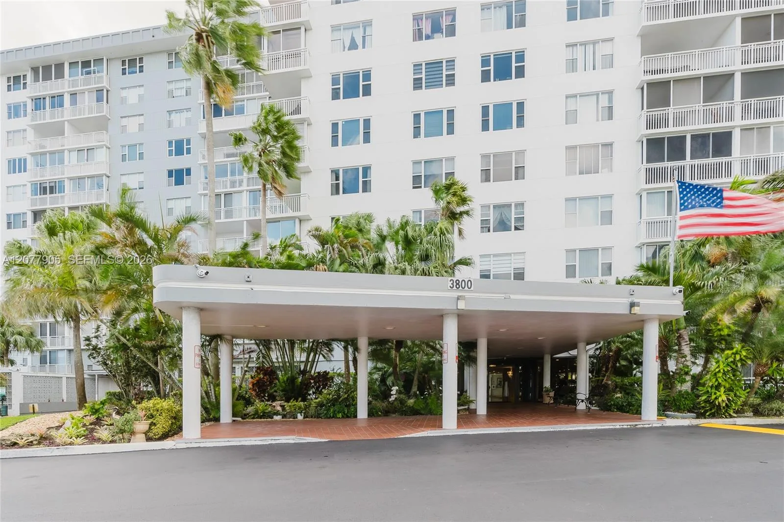 3800 Hillcrest Dr # 412, Hollywood, FL 33021