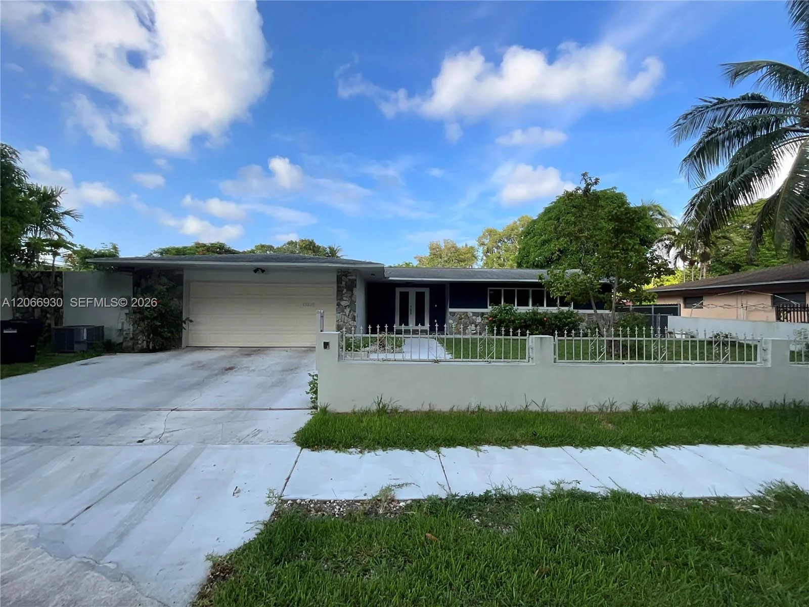 12325 NE 2nd Ct, North Miami, FL 33161