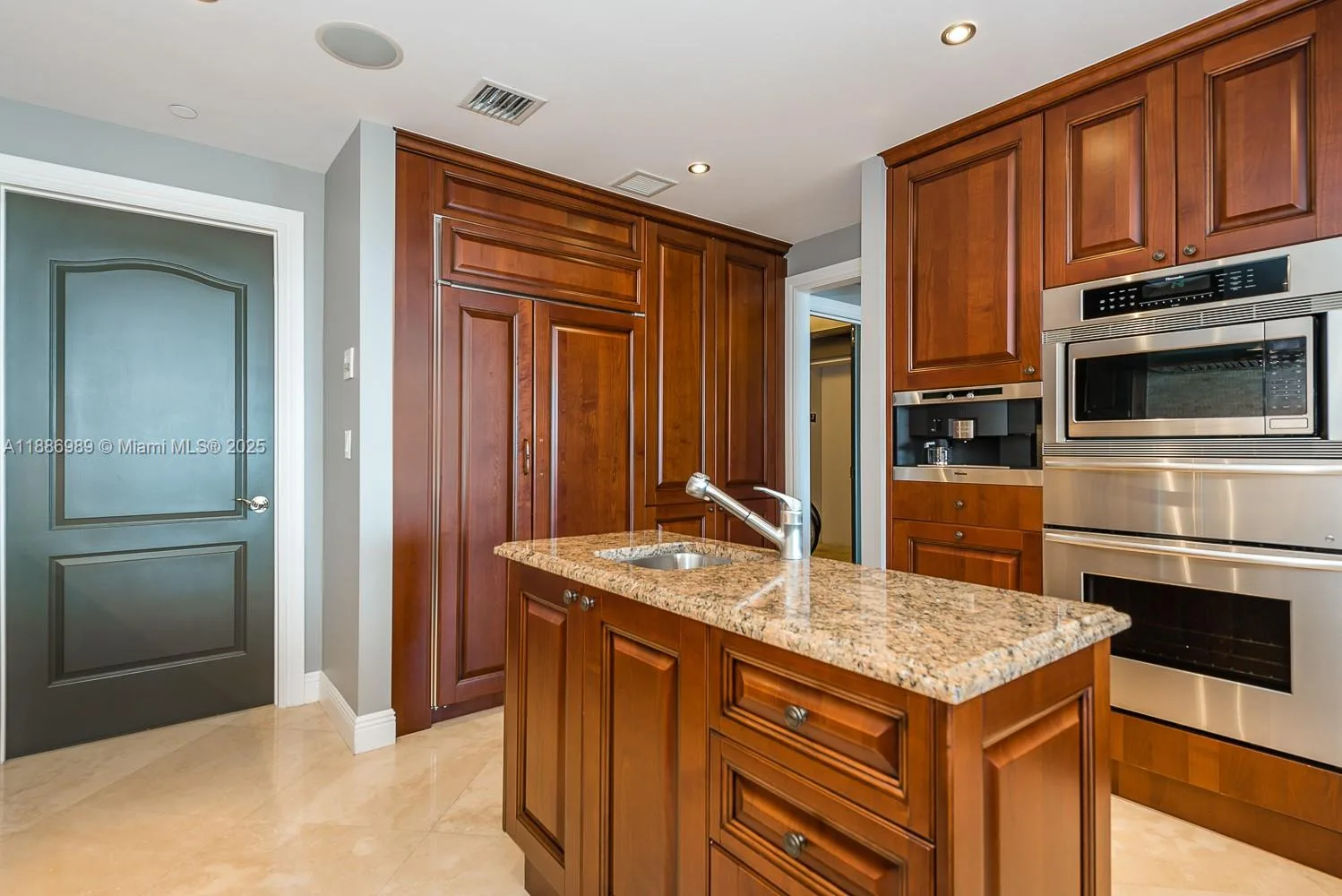 3501 N Ocean Dr # 7C, Hollywood, FL 33019 photo 7