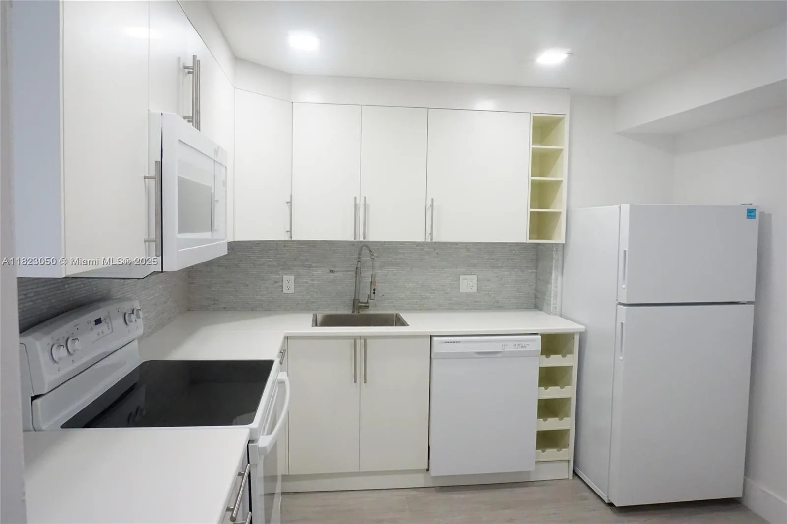 2851 NE 183rd St # 1812E, Aventura, FL 33160 photo 5