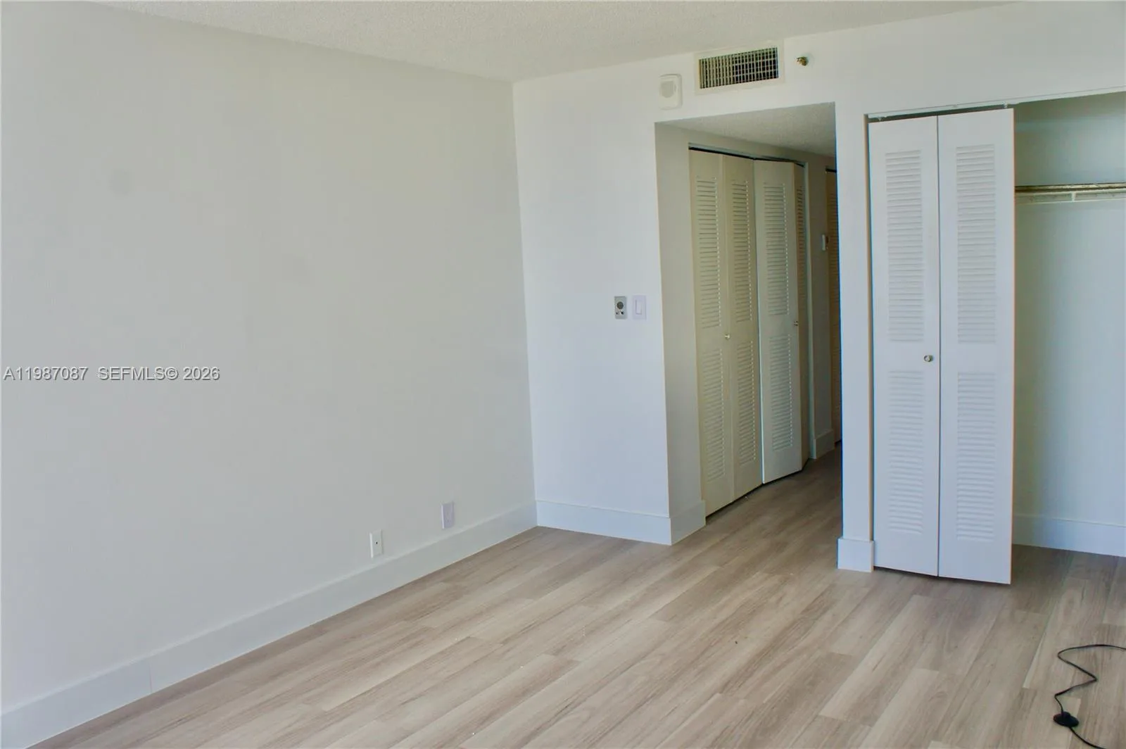 7601 E Treasure Dr # 1406, North Bay Village, FL 33141 photo 10