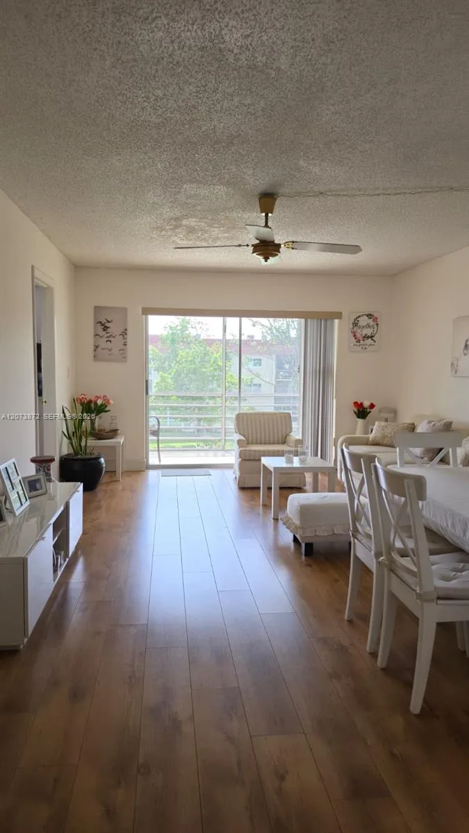 8000 N Sunrise Lakes Dr # 309, Sunrise, FL 33322 photo 3