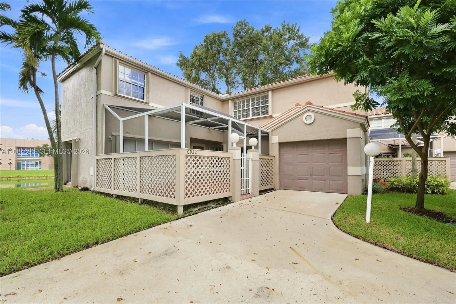 10922 Chandler Dr, Cooper City, FL 33026