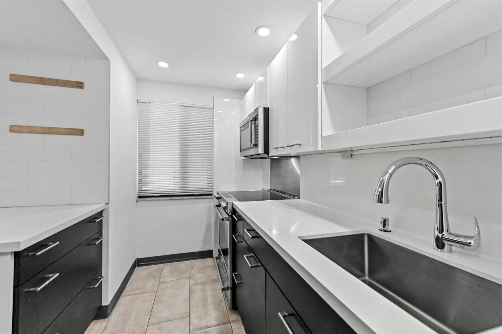 2828 Tennis Club Drive # #202, West Palm Beach, FL 33417 photo 6