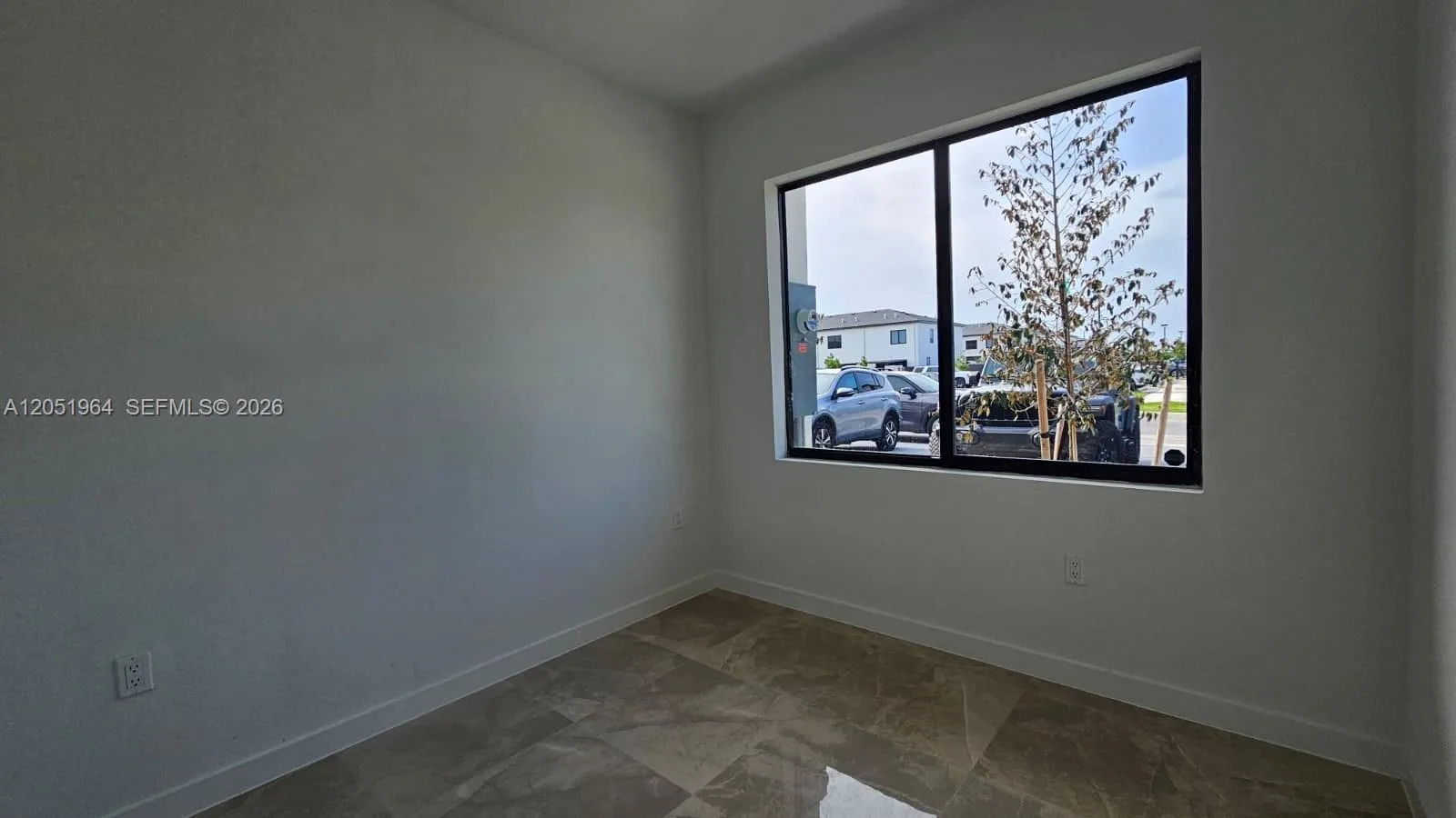 1305 NW 4th Ter, Florida City, FL 33034 photo 2
