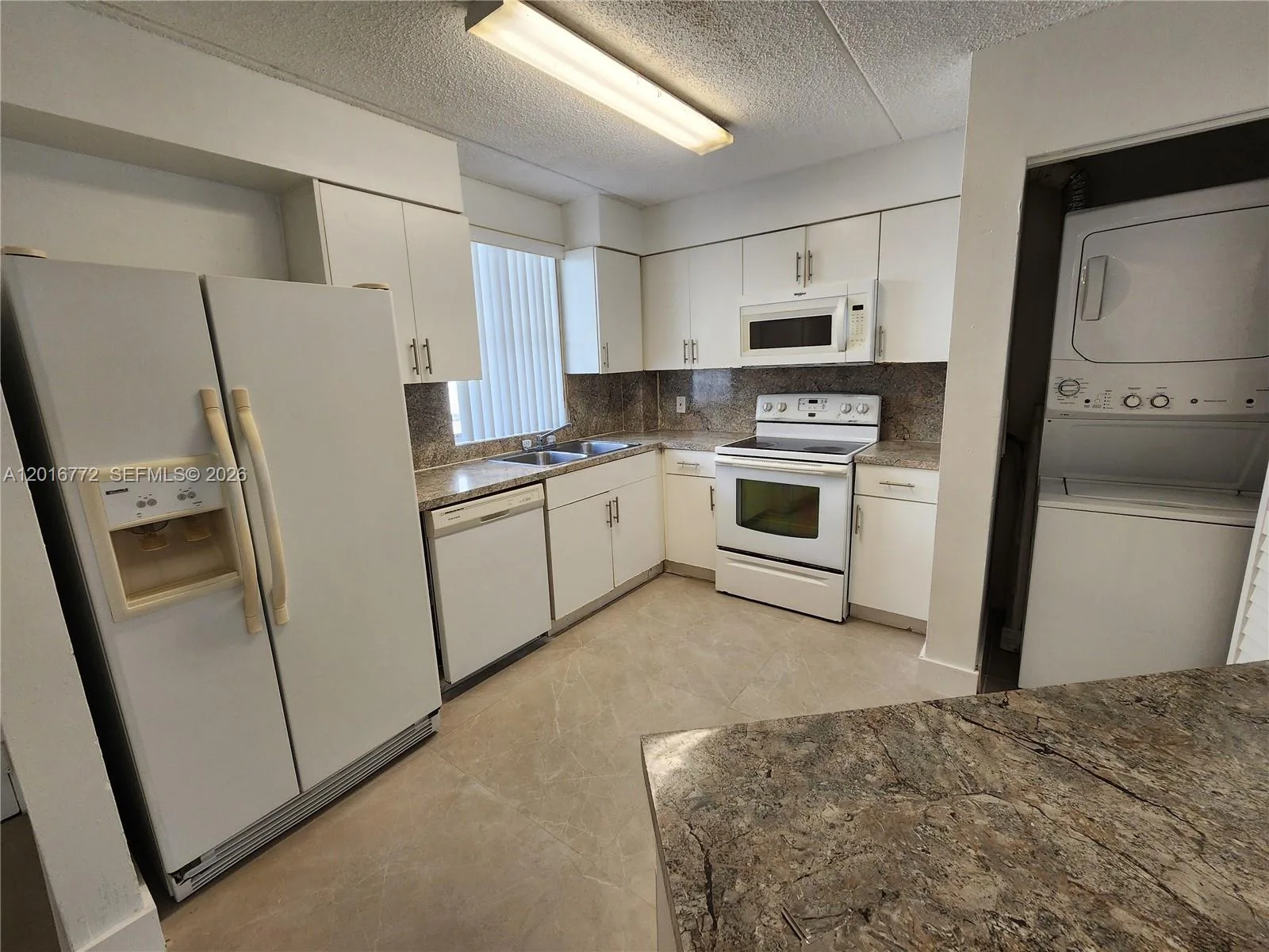 6065 NW 186th St # 208, Hialeah, FL 33015 photo 2