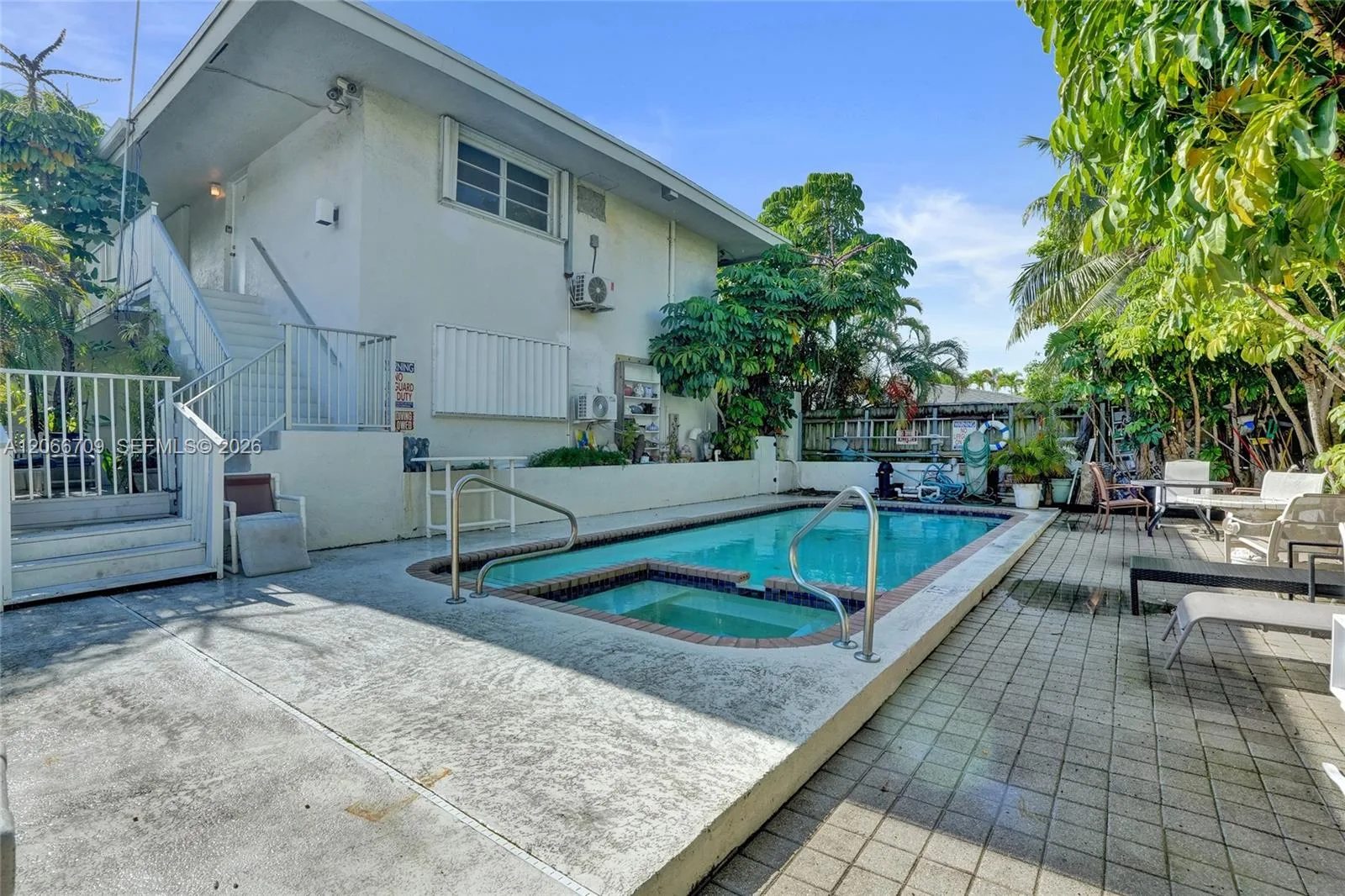305 SE 12th Ave, Pompano Beach, FL 33060 photo 8