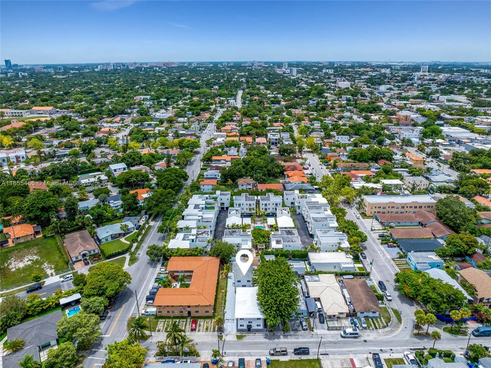 1028 SW 9th Ave, Miami, FL 33130 photo 5