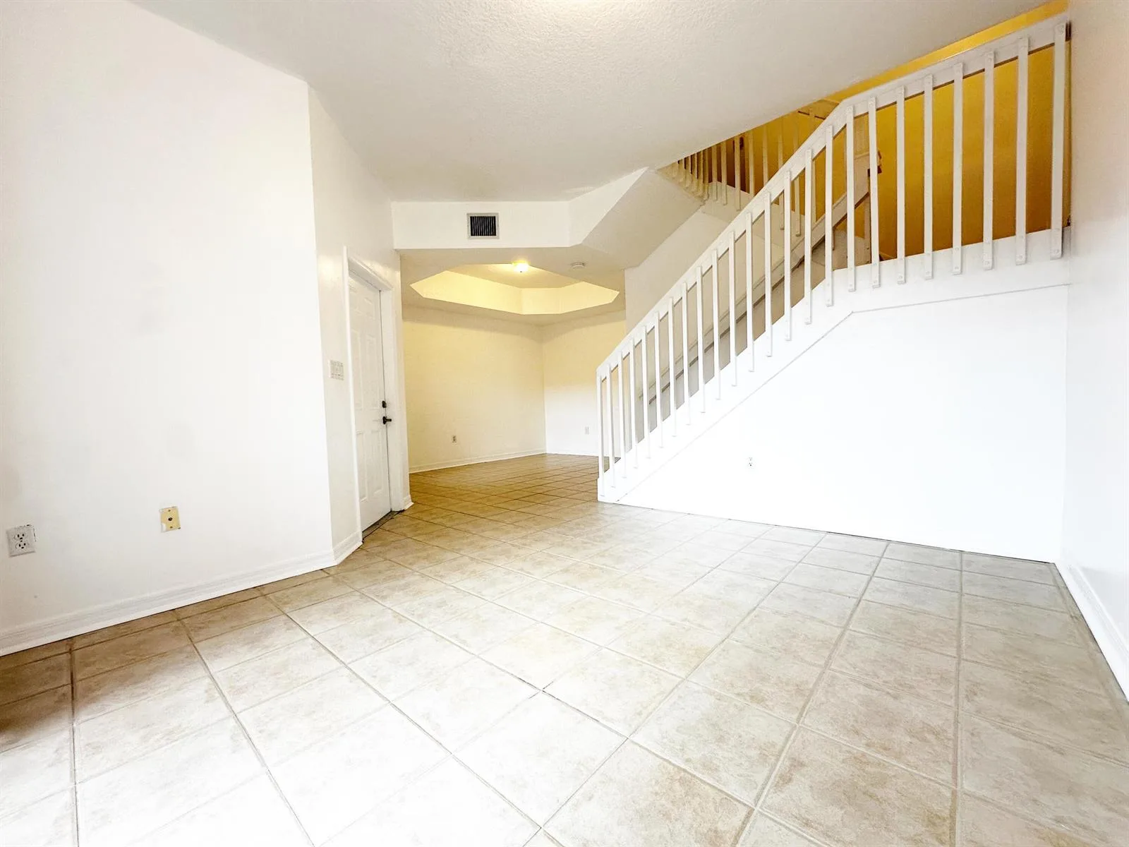 614 SW 106TH Avenue # 1507, Pembroke Pines, FL 33025 photo 2