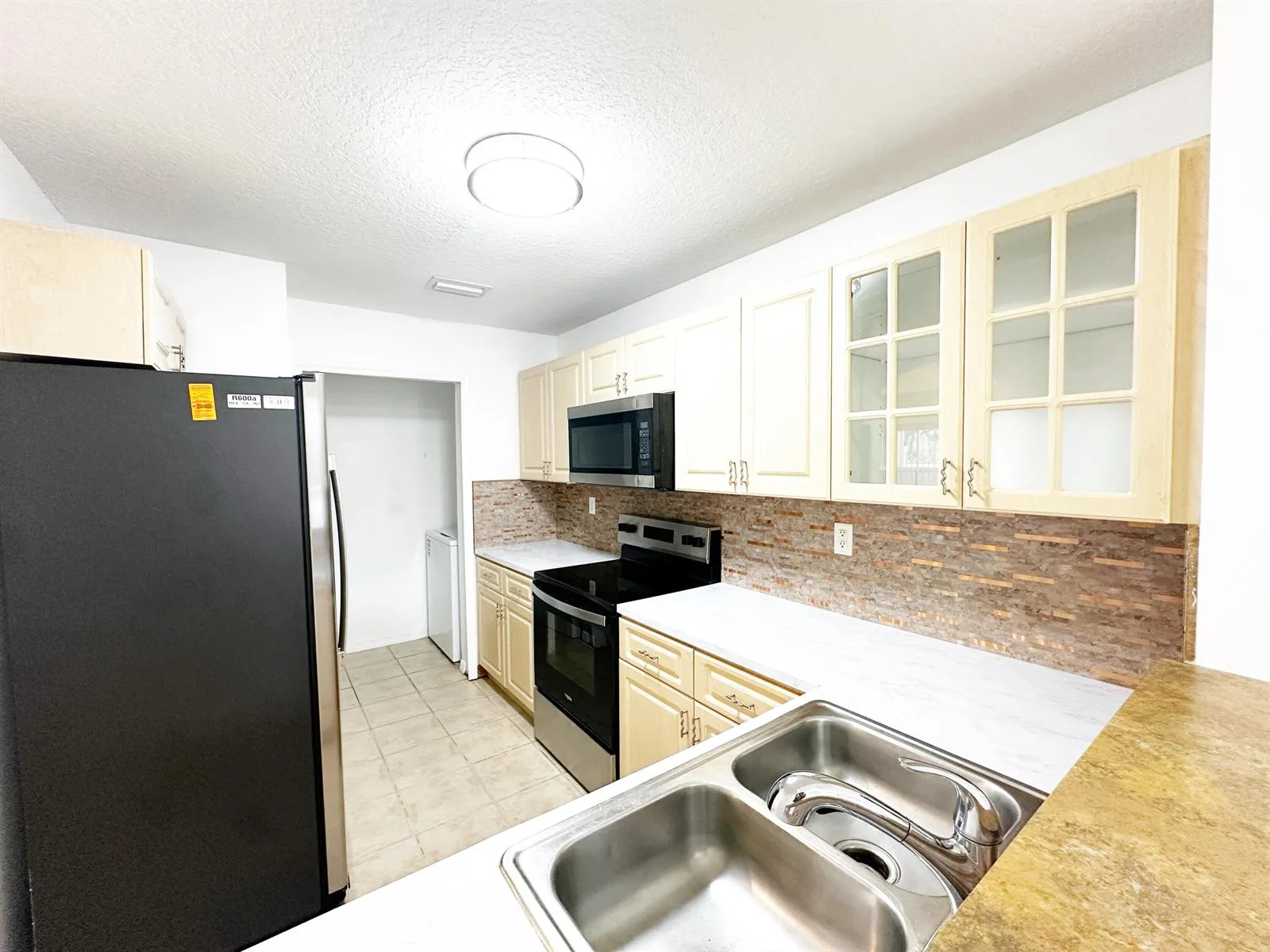 614 SW 106TH Avenue # 1507, Pembroke Pines, FL 33025 photo 3
