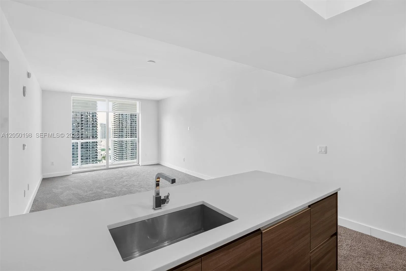 1100 S Miami Ave # 3707, Miami, FL 33130 photo 12