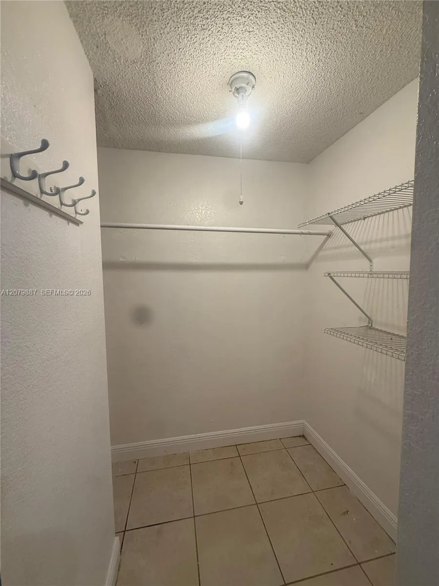 14800 NW 2nd Ave # B, Miami, FL 33168 photo 4