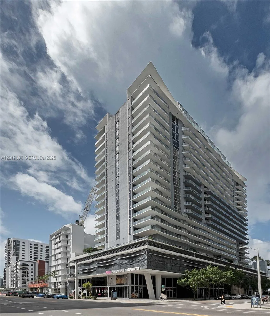 1010 SW 2nd Ave # 1709, Miami, FL 33130