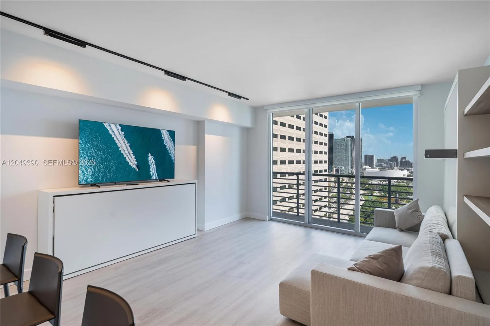 325 S Biscayne Blvd # 2920, Miami, FL 33131 photo 2