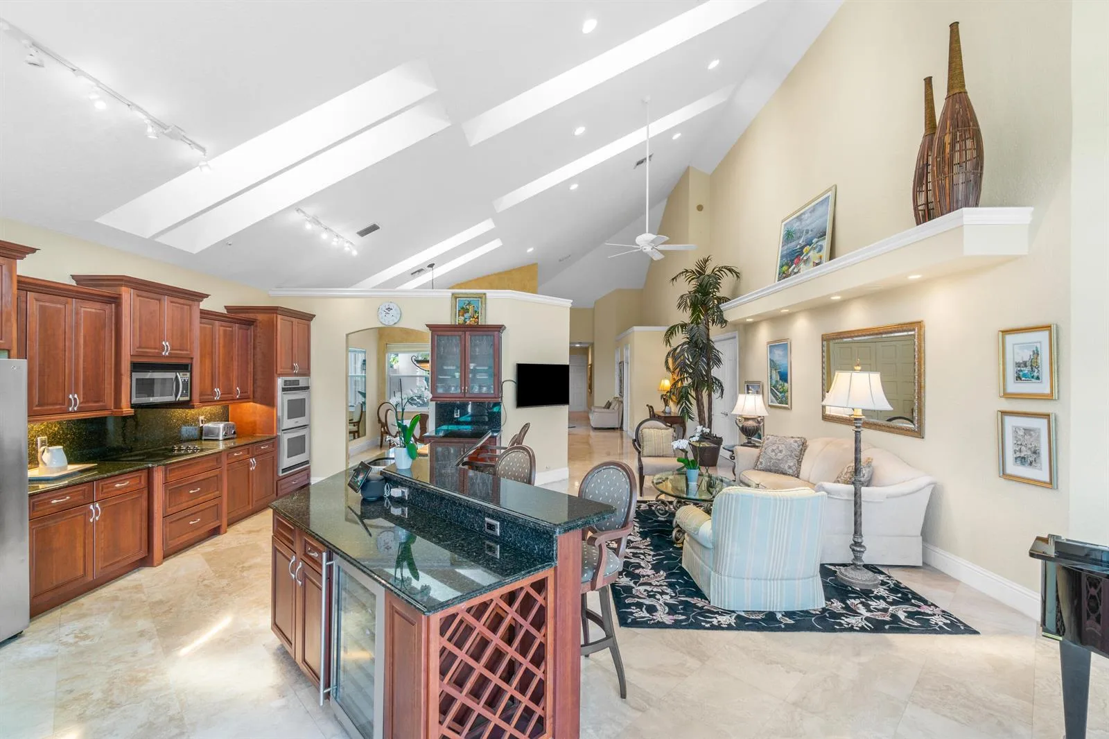 16850 Colchester Court, Delray Beach, FL 33484 photo 11