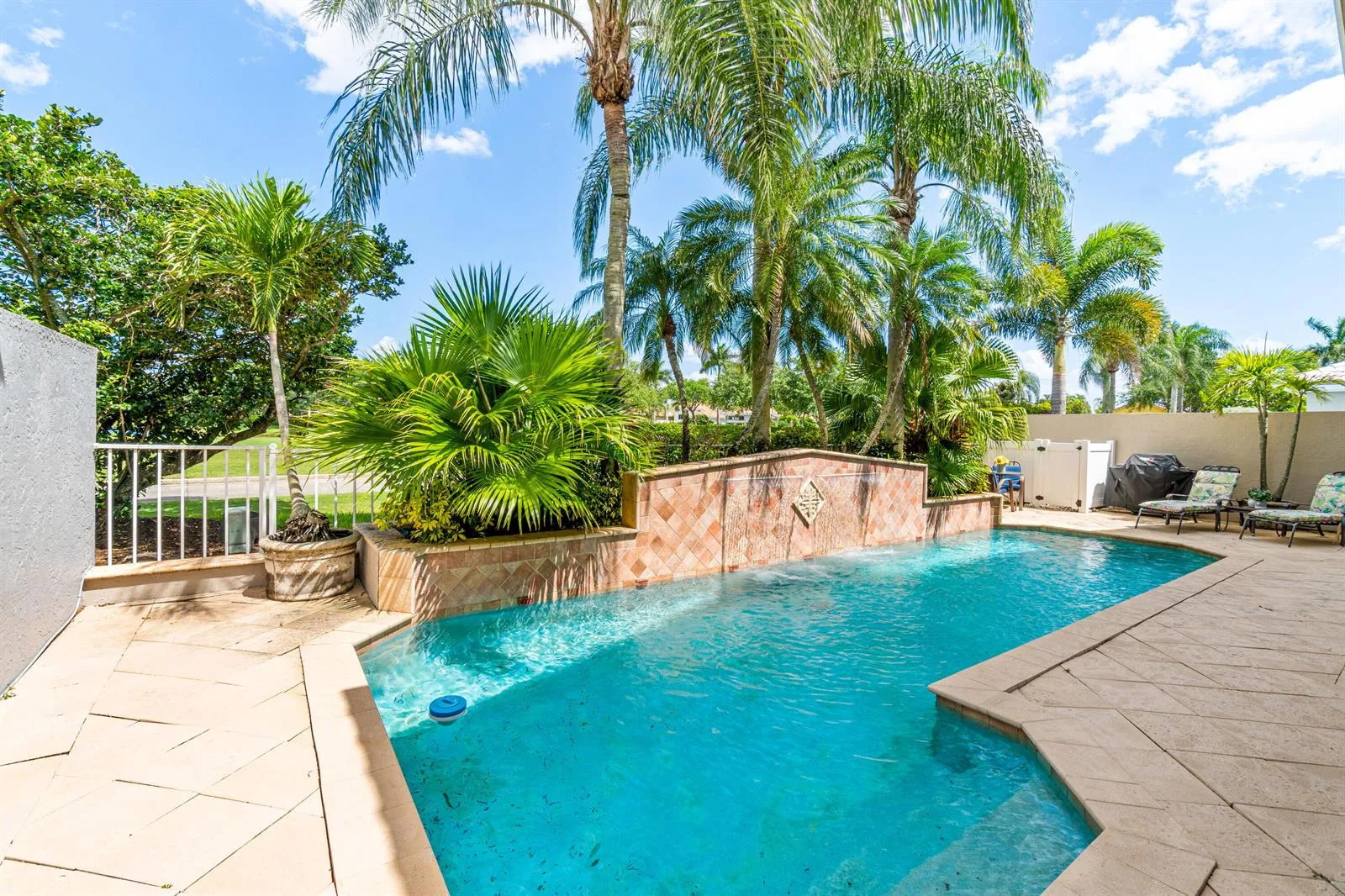 16850 Colchester Court, Delray Beach, FL 33484 photo 4
