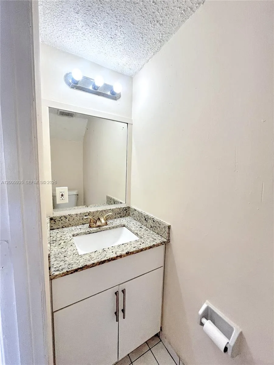 5575 W 26th Court # 203, Hialeah, FL 33016 photo 9