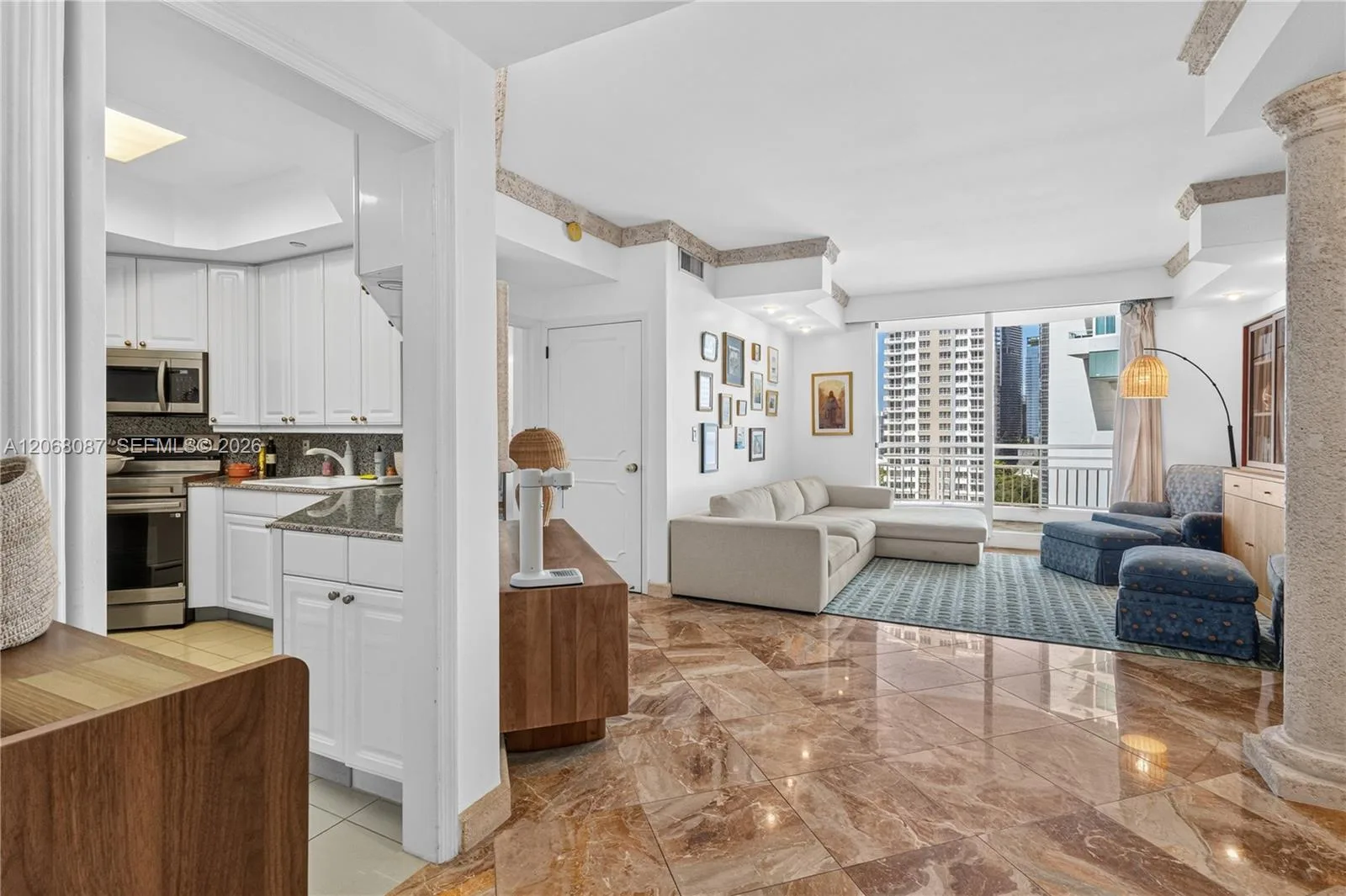 888 Brickell Key Dr # 1600, Miami, FL 33131 photo 3