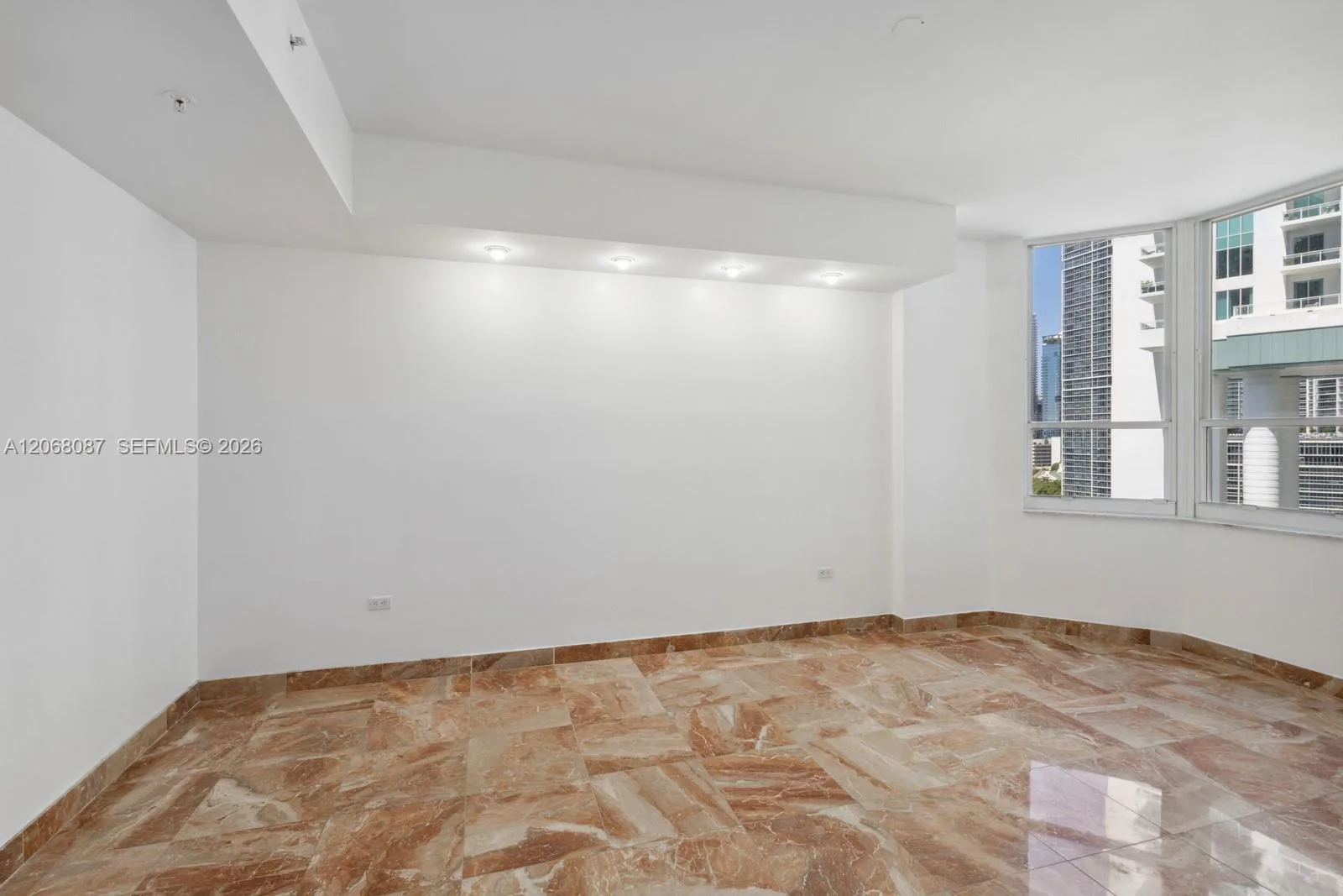 888 Brickell Key Dr # 1600, Miami, FL 33131 photo 9