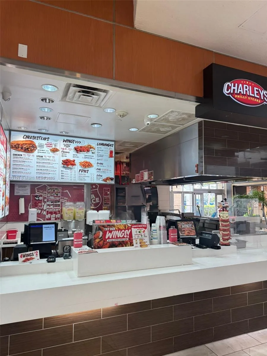 8000 W BROWARD BLVD, Plantation, FL 33388