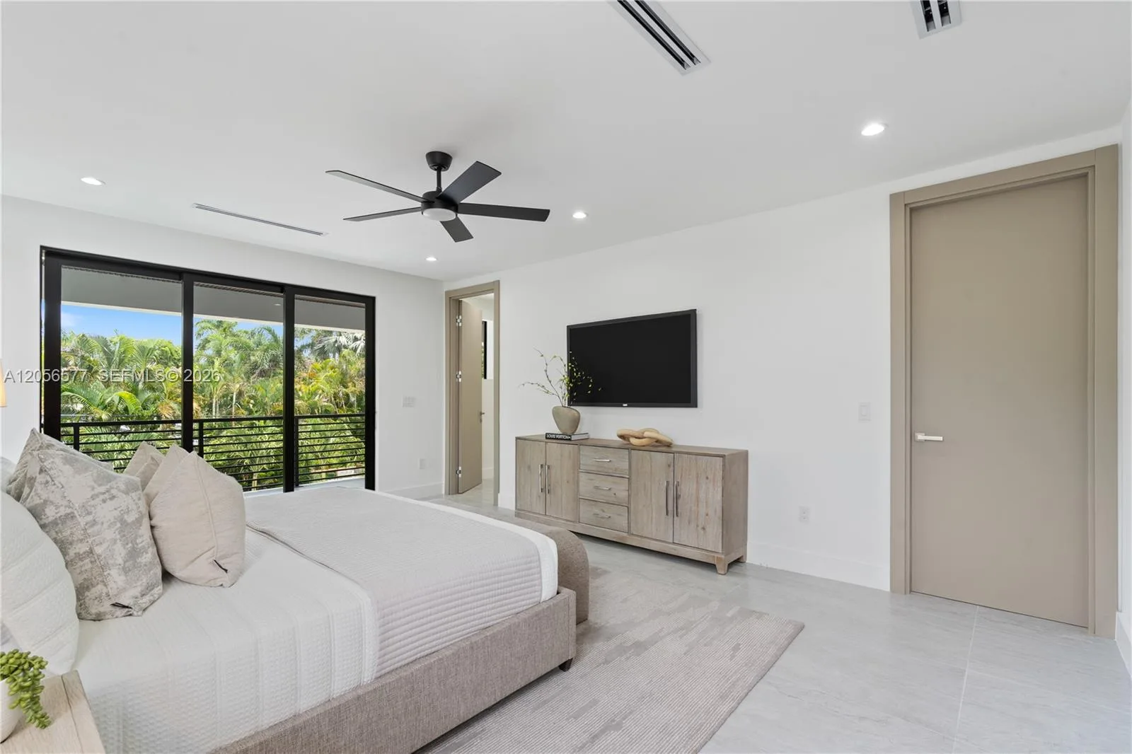 1234 NE 17th Ter, Fort Lauderdale, FL 33304 photo 7