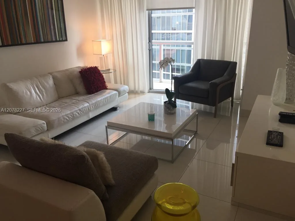 485 Brickell Ave # 1811, Miami, FL 33131 — zdjęcie 4
