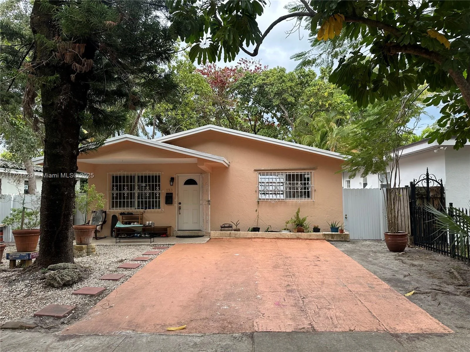 133 NE 48th St, Miami, FL 33137 photo 4