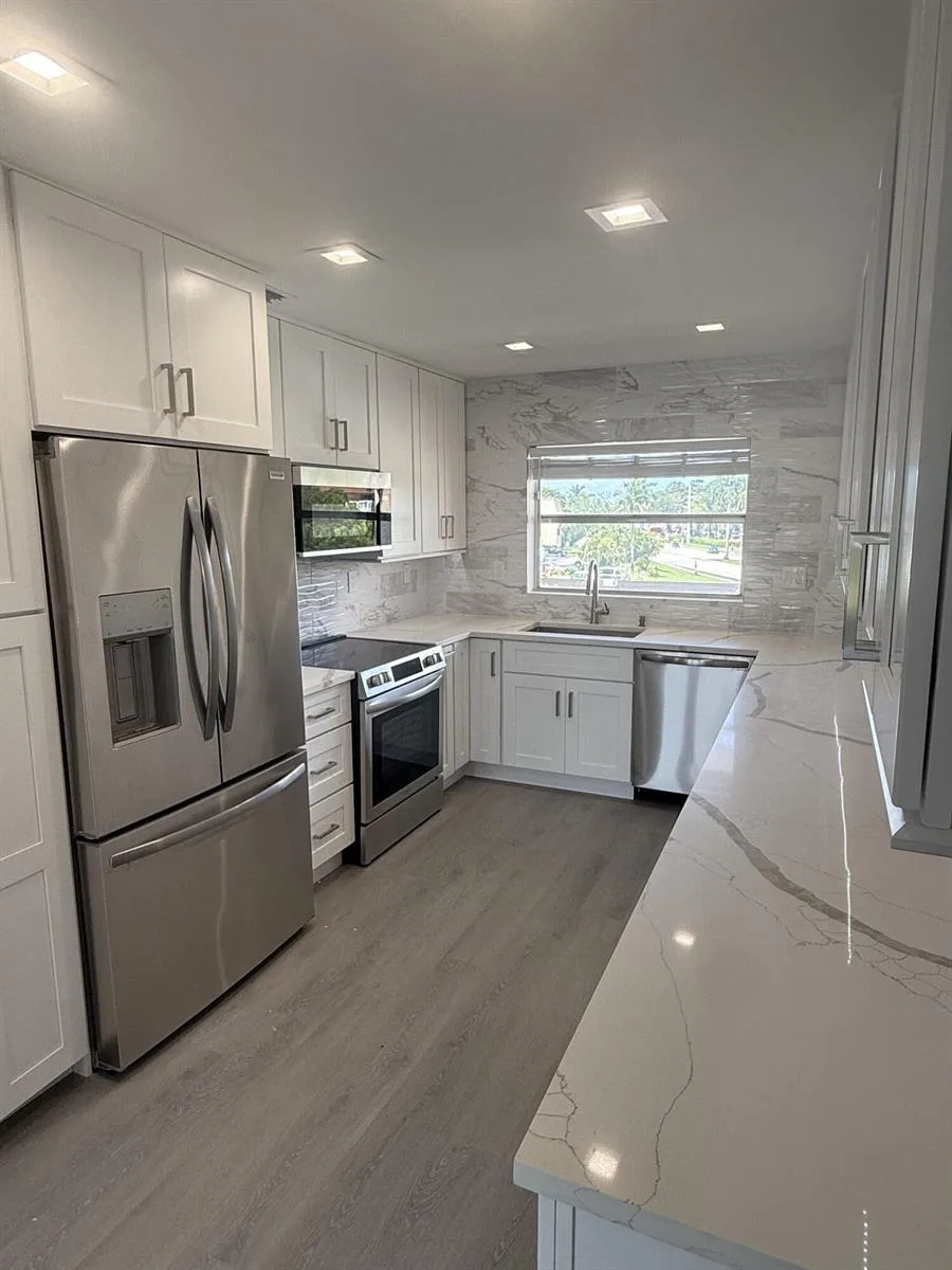 9300 Sunrise Lakes Boulevard # 303, Sunrise, FL 33322 — zdjęcie 4