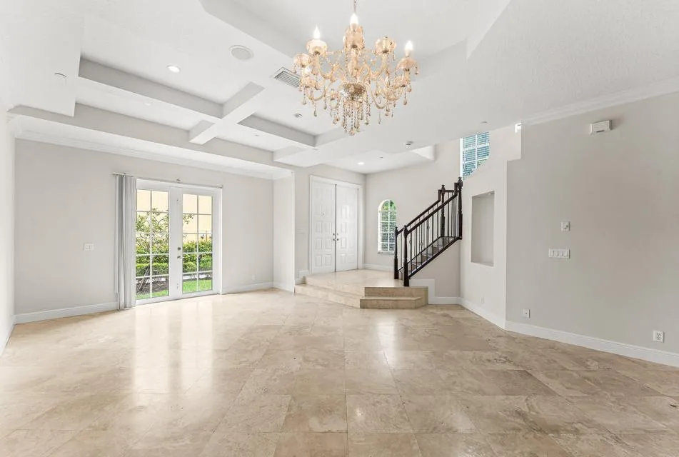 210 NE 69th Circle, Boca Raton, FL 33487 photo 6