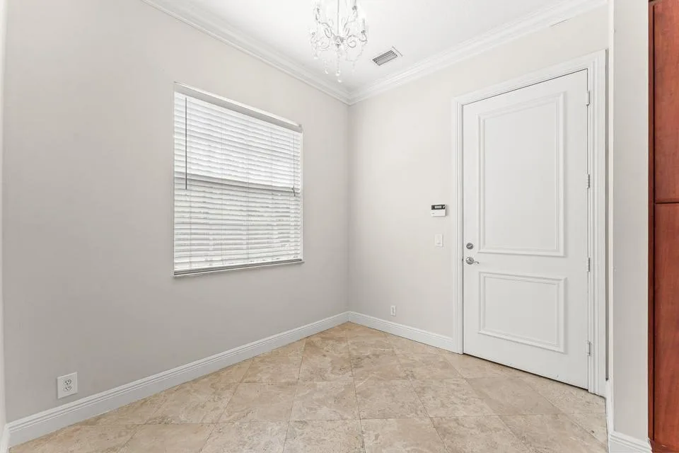 210 NE 69th Circle, Boca Raton, FL 33487 photo 8