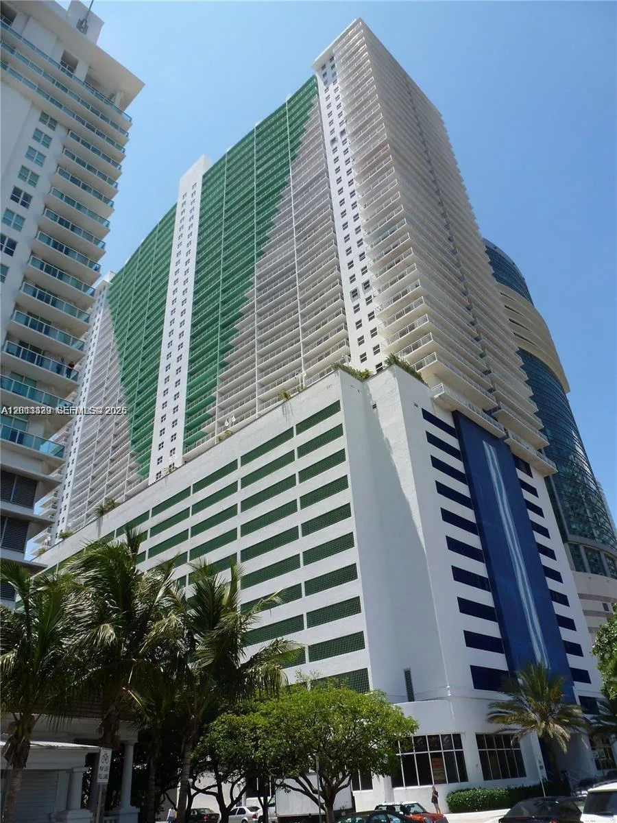1200 Brickell Bay Dr # 2716, Miami, FL 33131 photo 12