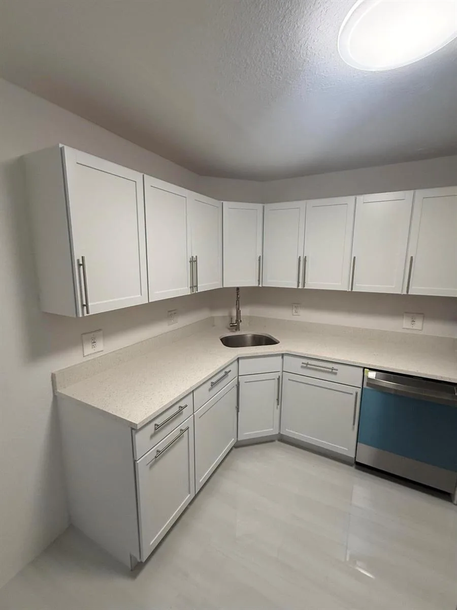 10701 Royal Palm Boulevard # 1, Coral Springs, FL 33065
