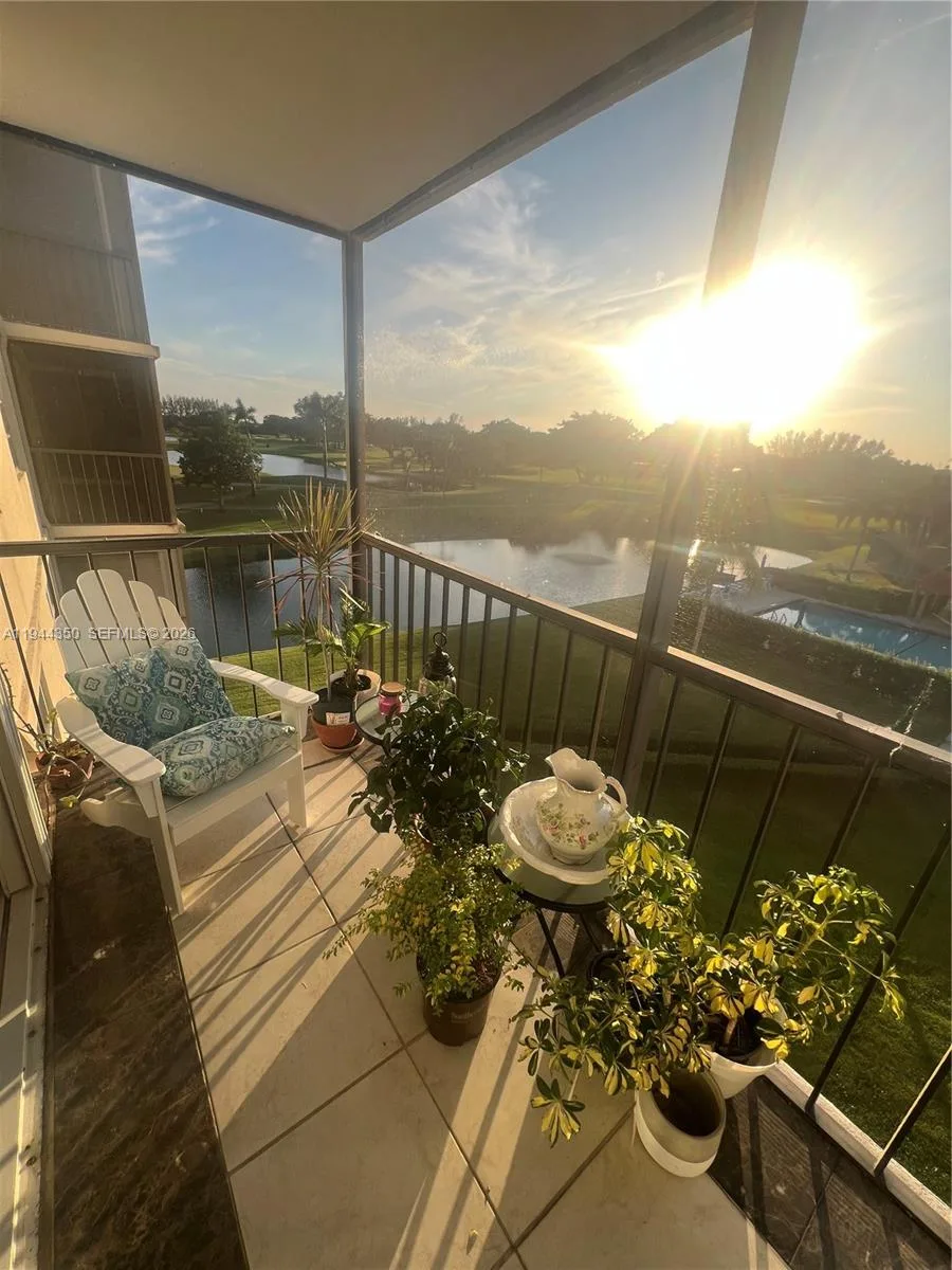 8900 Washington Blvd # 402, Pembroke Pines, FL 33025 — zdjęcie 5