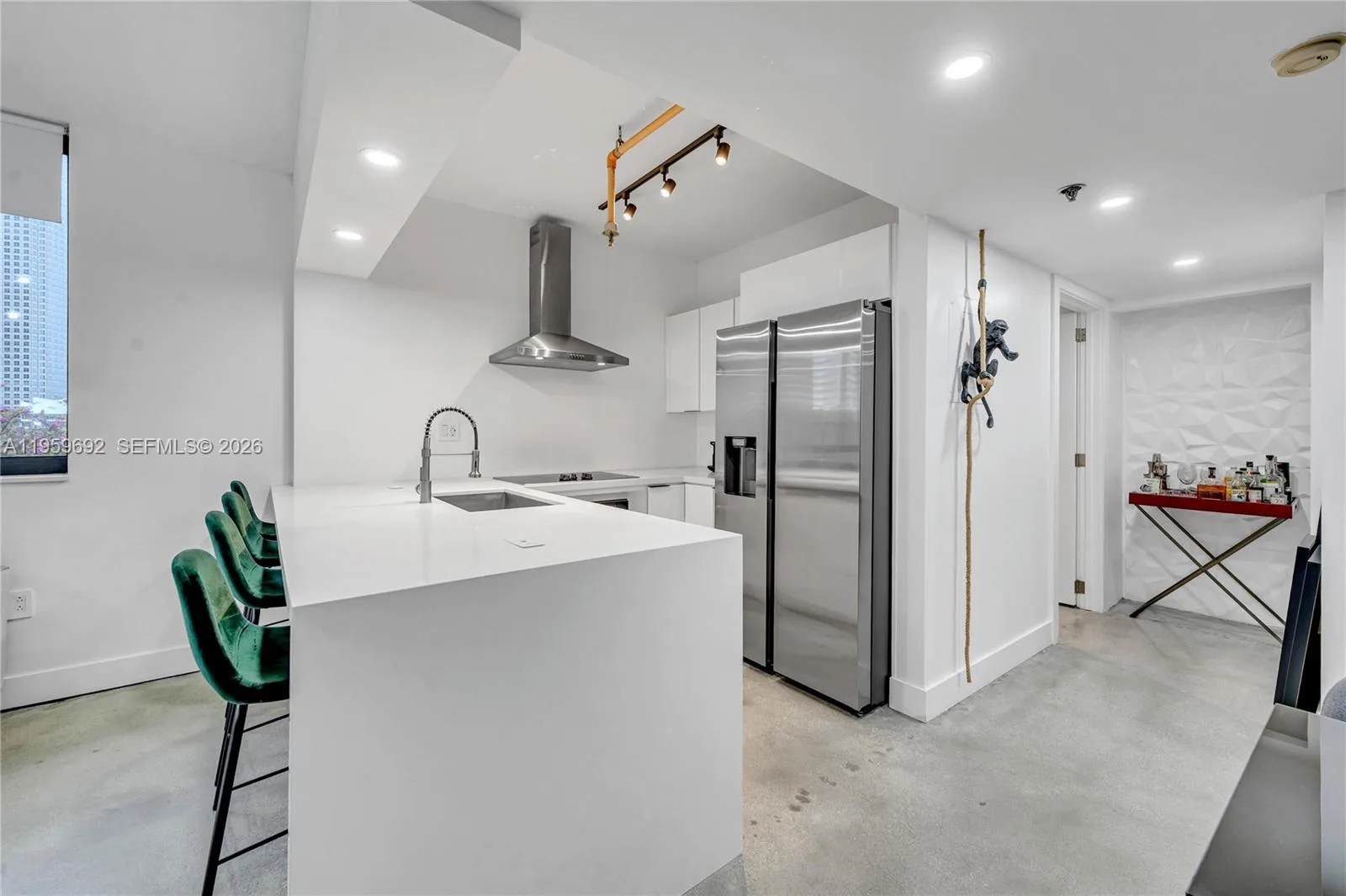 540 Brickell Key Dr # 409, Miami, FL 33131 photo 12