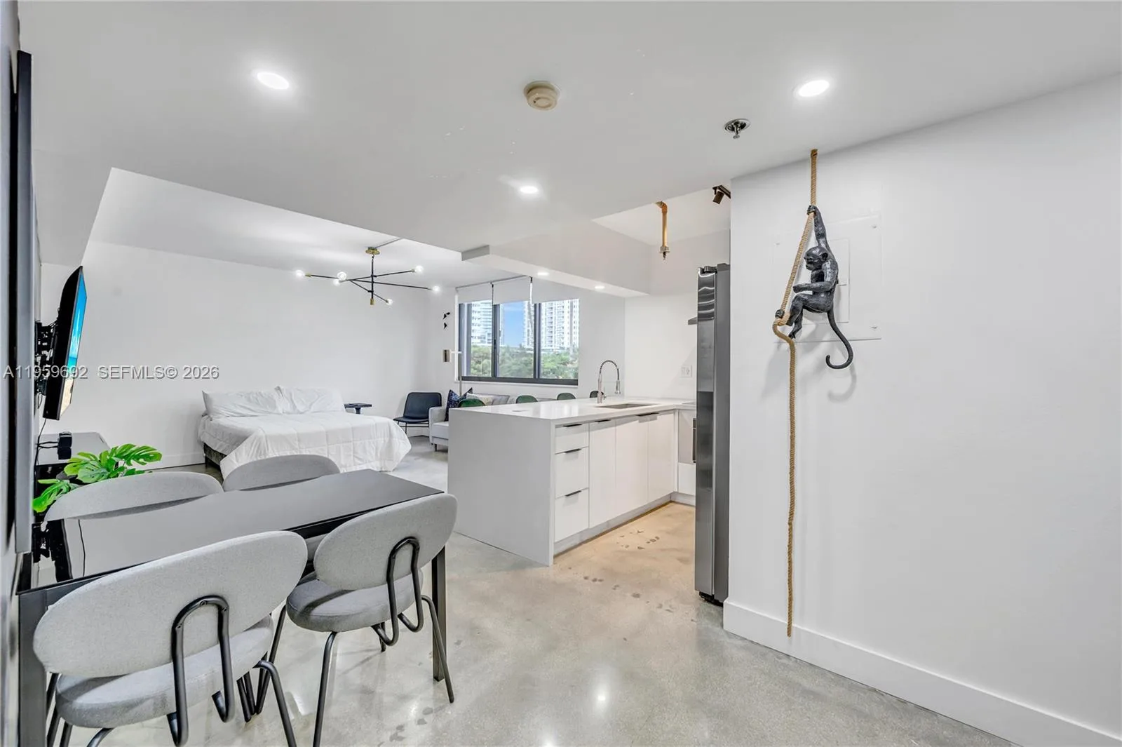 540 Brickell Key Dr # 409, Miami, FL 33131 photo 4