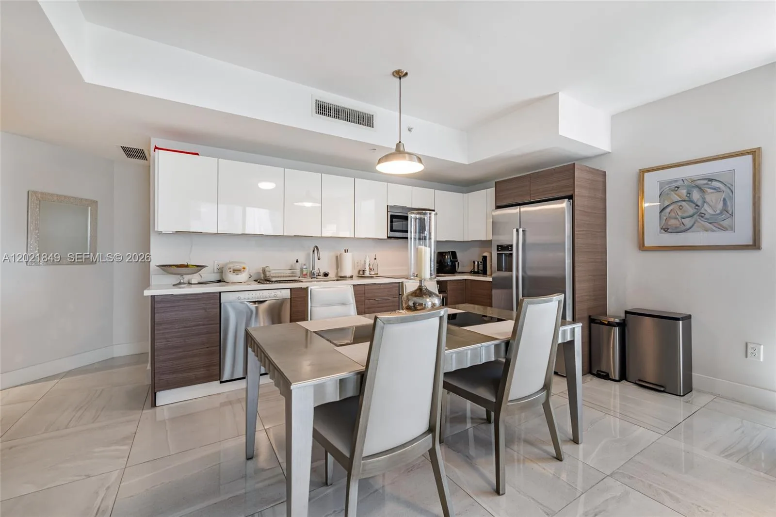 1010 SW 2nd Ave # 1608, Miami, FL 33130 photo 11