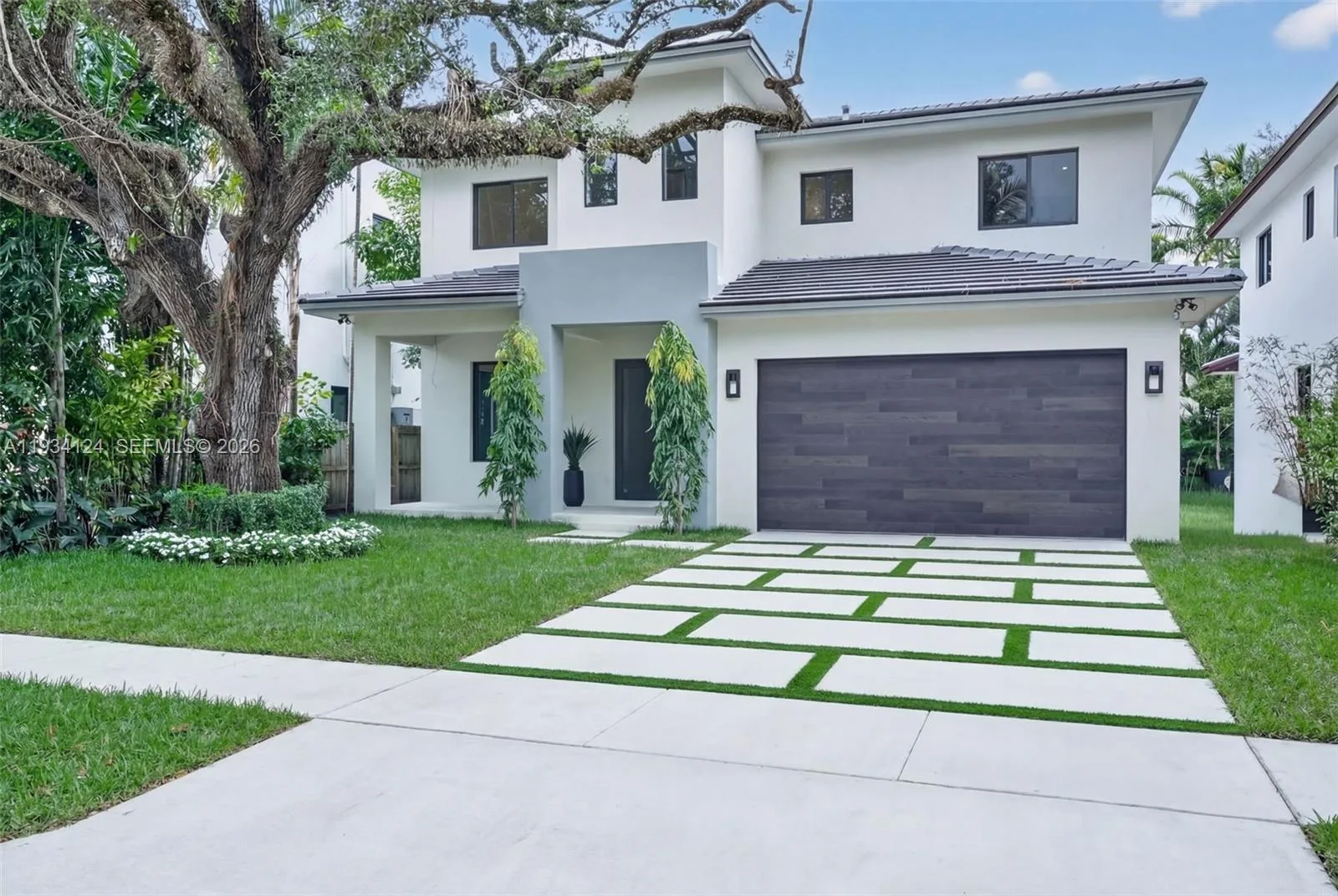 7222 SW 52nd Ct, Miami, FL 33143 photo 2