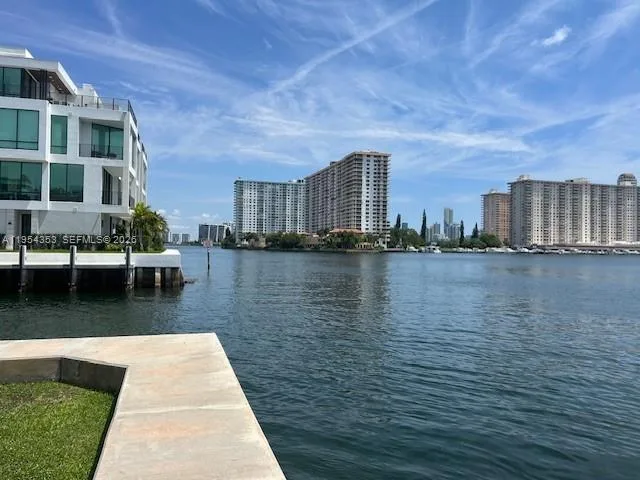 3923 NE 166th St # N-108, North Miami Beach, FL 33160 photo 7