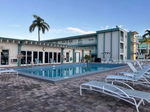 3923 NE 166th St # N-108, North Miami Beach, FL 33160 photo 9
