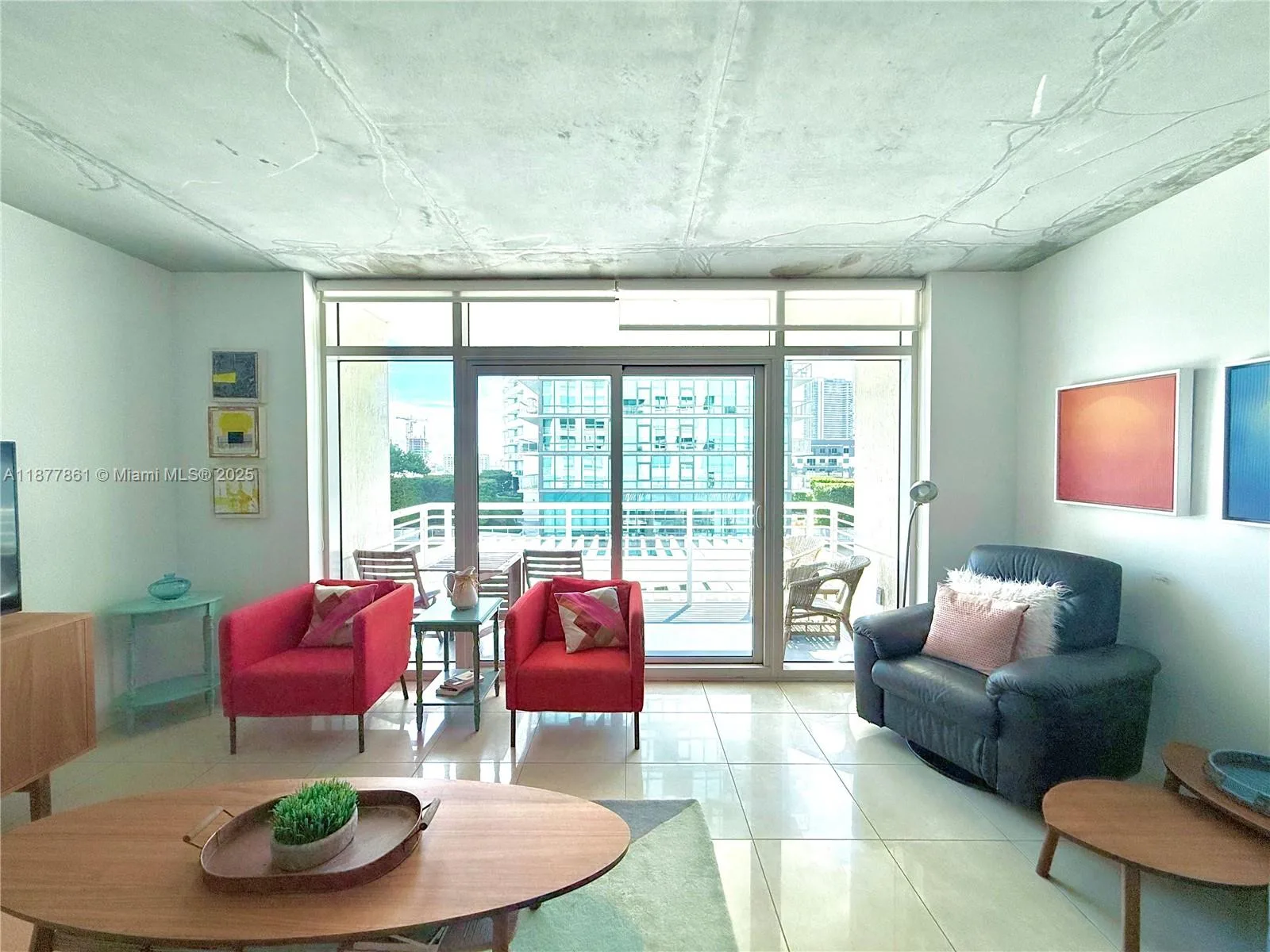 3250 NE 1st Ave # 617, Miami, FL 33137 photo 3