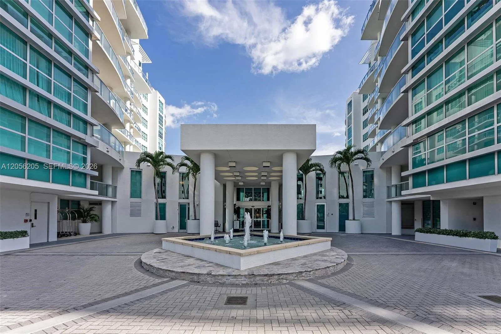 3131 NE 188th St # 2-705, Aventura, FL 33180 photo 2