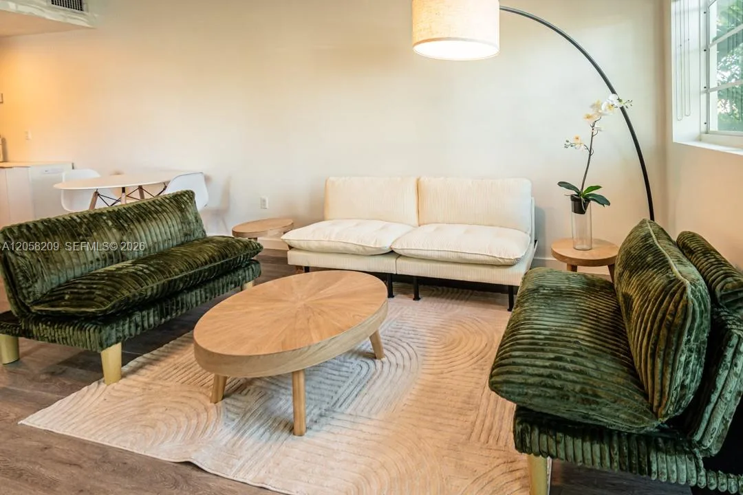 3917 N Meridian Ave # 101, Miami Beach, FL 33140 photo 2