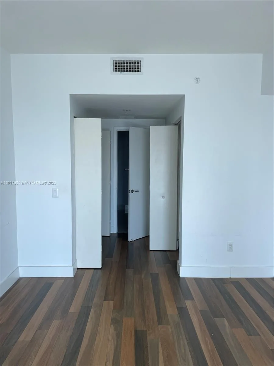 1100 S MIAMI AVE # 4111, Miami, FL 33130 photo 8