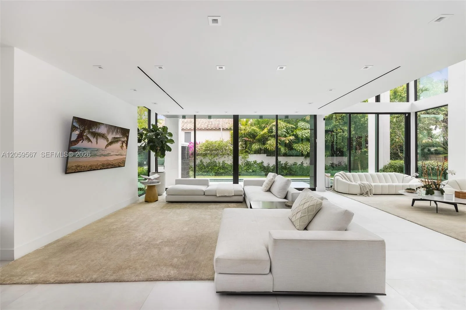 5630 Pine Tree Dr, Miami Beach, FL 33140 photo 8