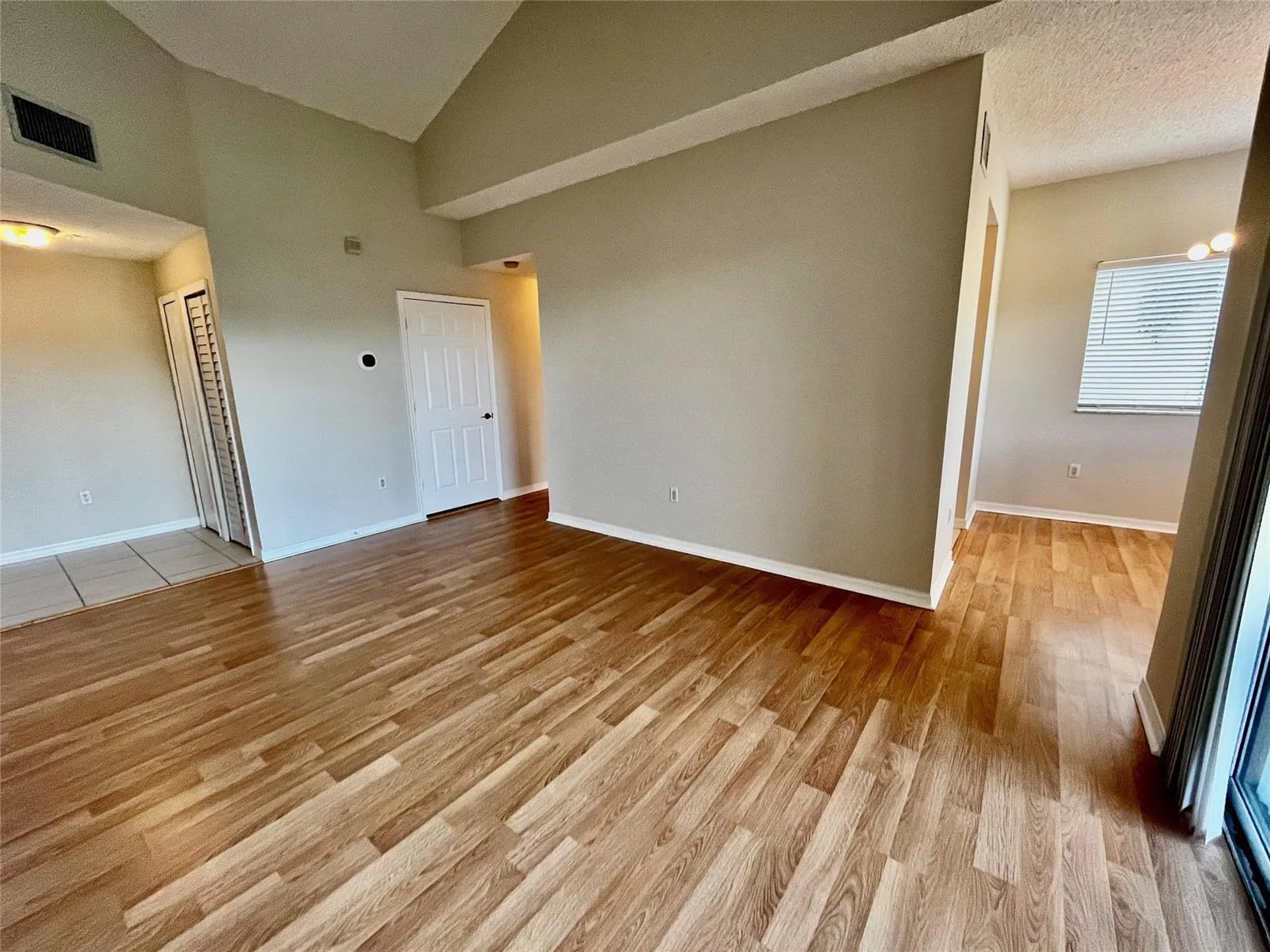 7085 NOVA Drive # 311, Davie, FL 33317 photo 2