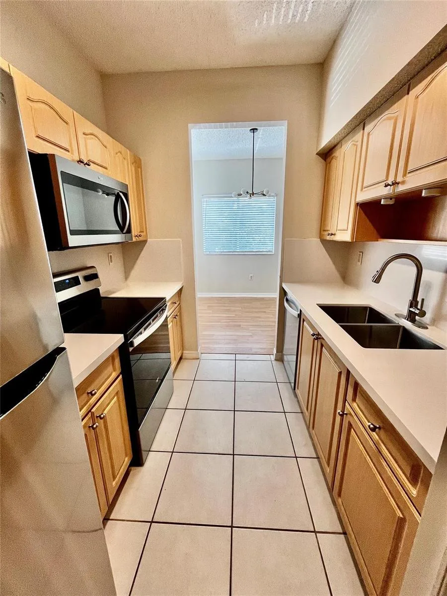 7085 NOVA Drive # 311, Davie, FL 33317 photo 4