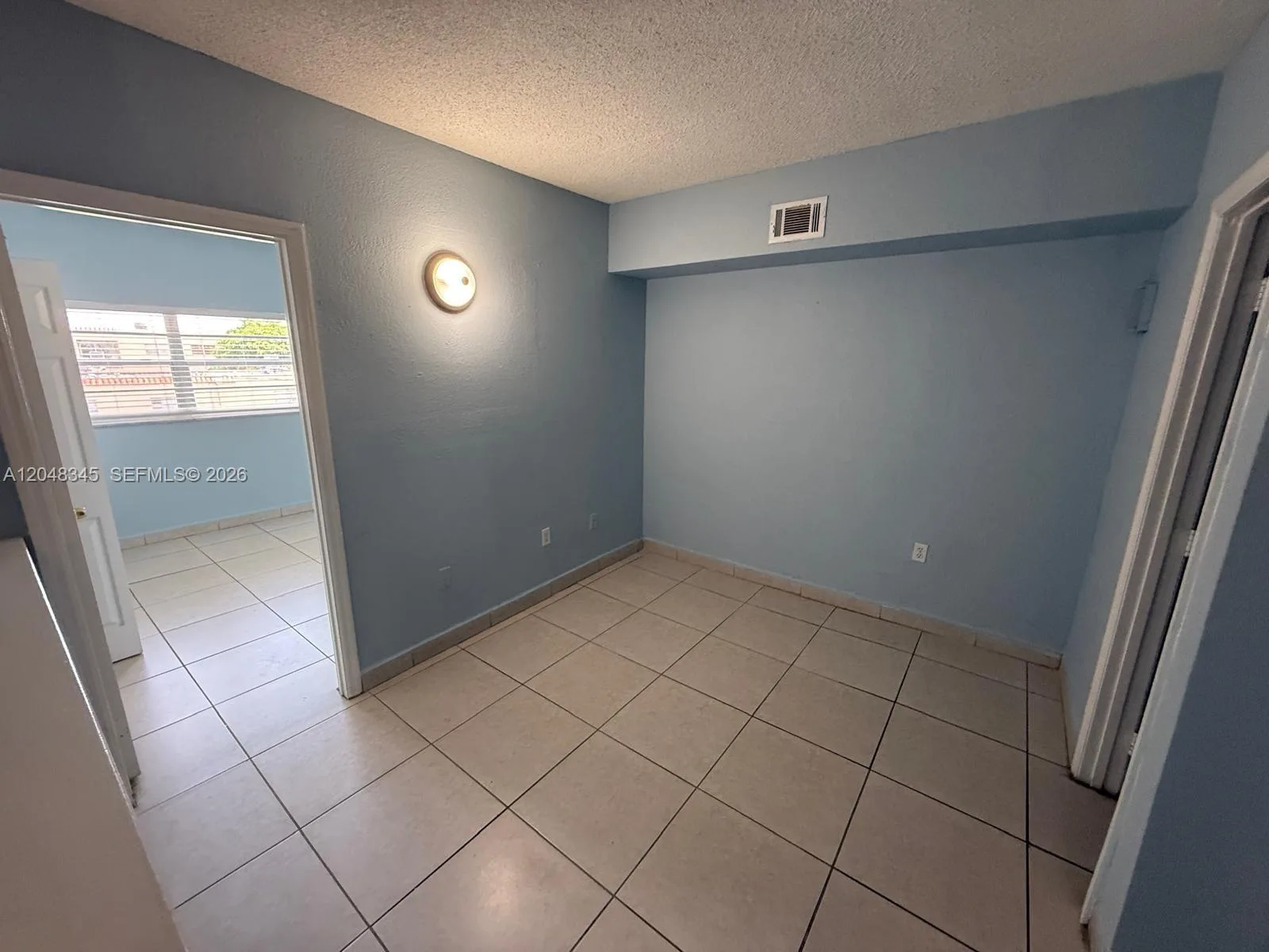 1350 W 53rd St # 29, Hialeah, FL 33012
